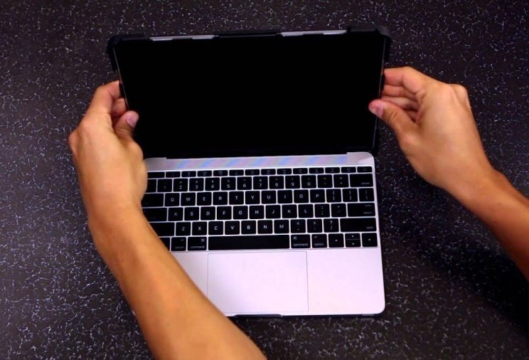 How to Clean Rubberized Laptop Case